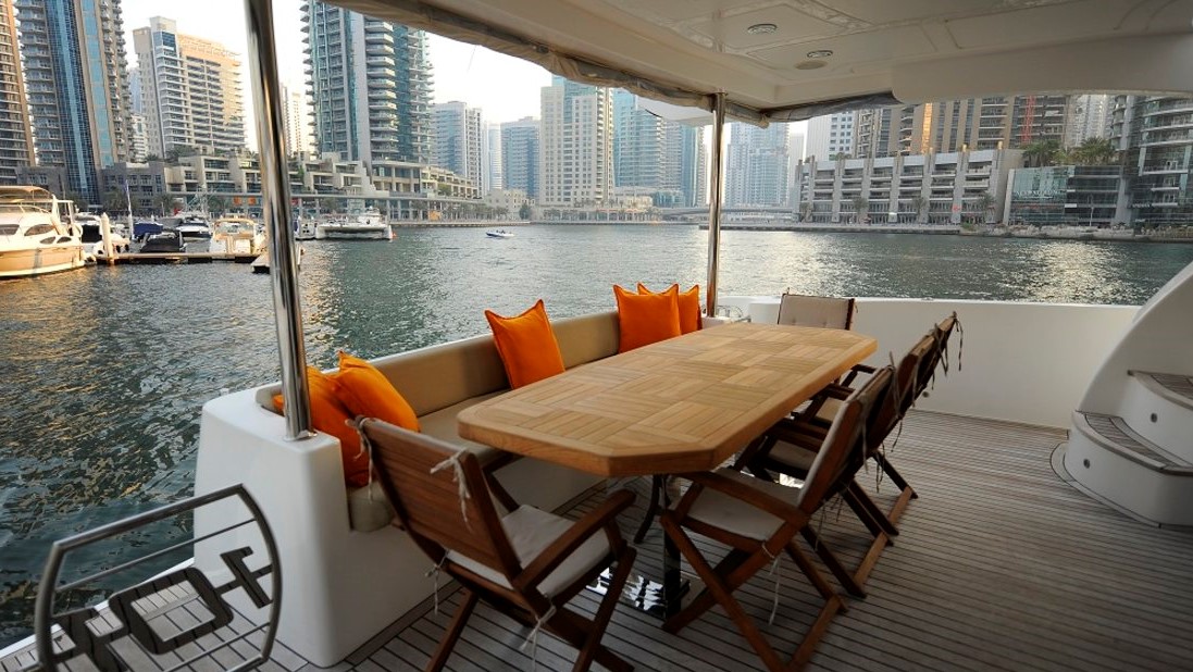 Majesty 101 Mega Yacht